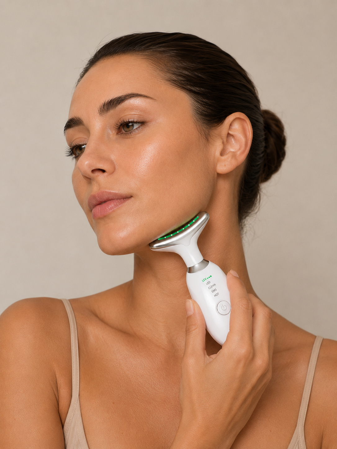 LumiLift — Microcurrent Face & Neck Sculptor